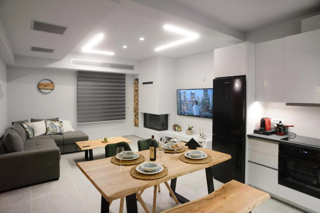 Damona 2Br Luxury Home With Garden - Κοντά Στο Κέντρο Heraklion  Bagian luar foto