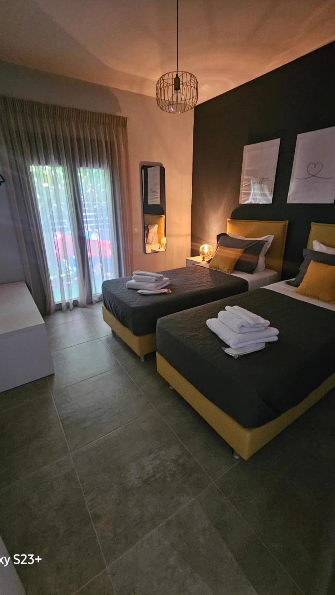 Damona 2Br Luxury Home With Garden - Κοντά Στο Κέντρο Heraklion  Bagian luar foto